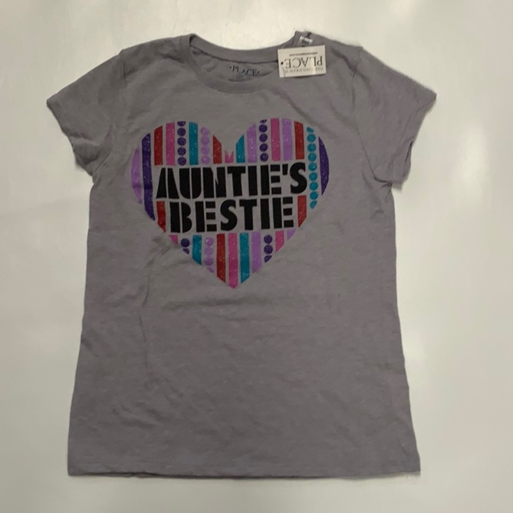 Children's Place t-shirt, size M